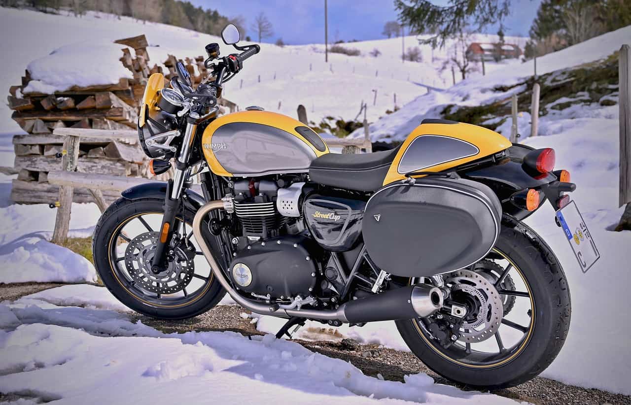 Comment entretenir sa moto en hiver ?
